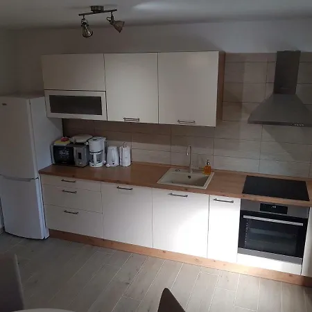 Marusic Apartment Lopar